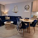 W Rewalu 42 M2, Tylko 40 Metrow Od Plazy Διαμέρισμα Rewal