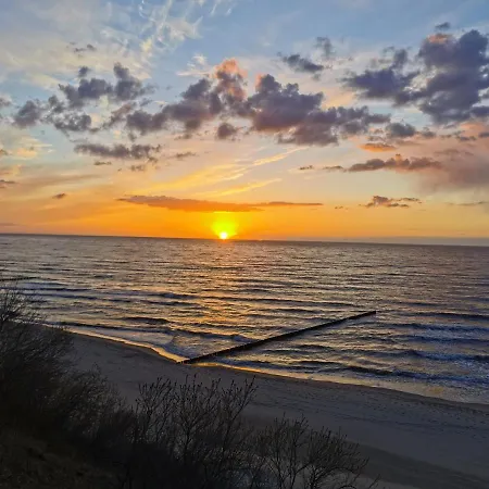 W Rewalu 42 M2, Tylko 40 Metrow Od Plazy * レバル