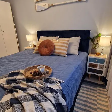 W Rewalu 42 M2, Tylko 40 Metrow Od Plazy アパート