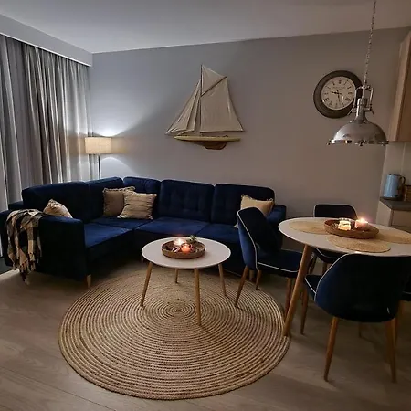 Apartment W Rewalu 42 M2, Tylko 40 Metrow Od Plazy Rewal