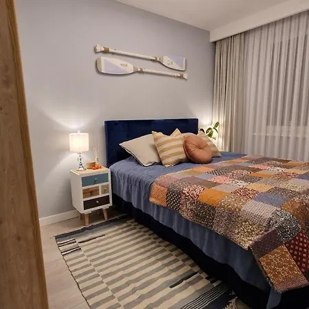 W Rewalu 42 M2, Tylko 40 Metrow Od Plazy アパート *