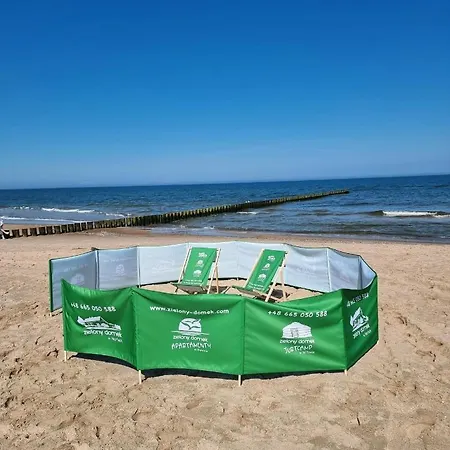 W Rewalu 42 M2, Tylko 40 Metrow Od Plazy アパート