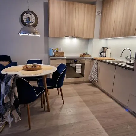 W Rewalu 42 M2, Tylko 40 Metrow Od Plazy Διαμέρισμα Rewal