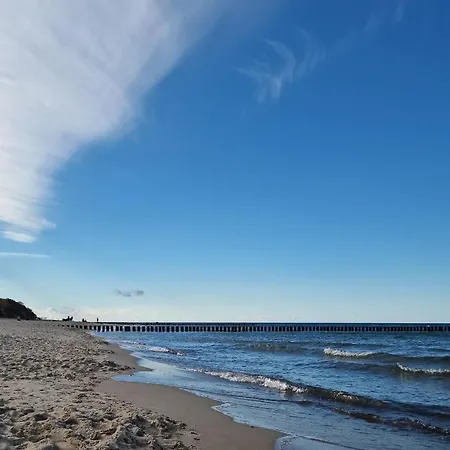 アパート W Rewalu 42 M2, Tylko 40 Metrow Od Plazy *