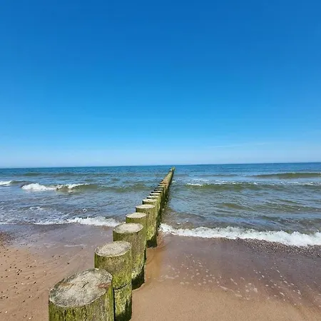 W Rewalu 42 M2, Tylko 40 Metrow Od Plazy