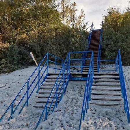 W Rewalu 42 M2, Tylko 40 Metrow Od Plazy アパート レバル