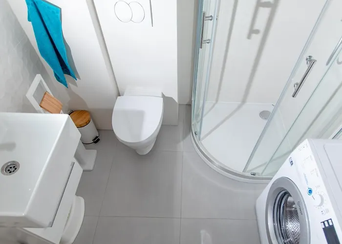 W Rewalu 42 M2, Tylko 40 Metrow Od Plazy Rewal