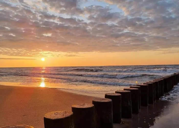 アパート W Rewalu 42 M2, Tylko 40 Metrow Od Plazy